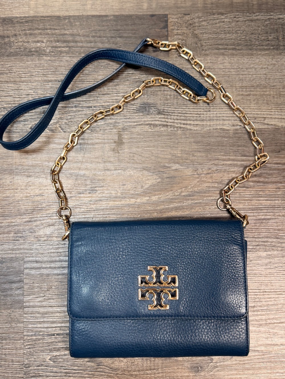 Tory Burch Leather Chain Crossbody Purse