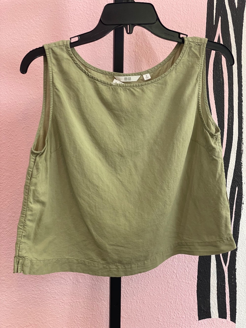 Uniqlo Linen Blend Crop Swing Tank