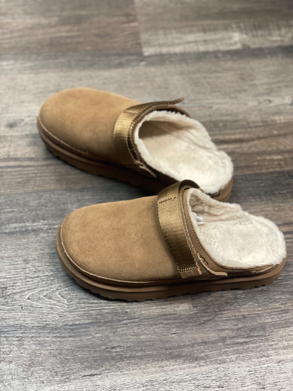 Ugg Goldenstar Clog