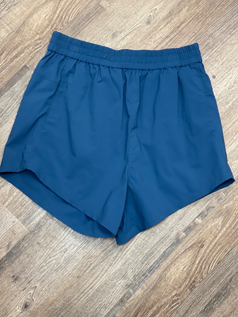 Universal Standard Elastic Waist Shorts
