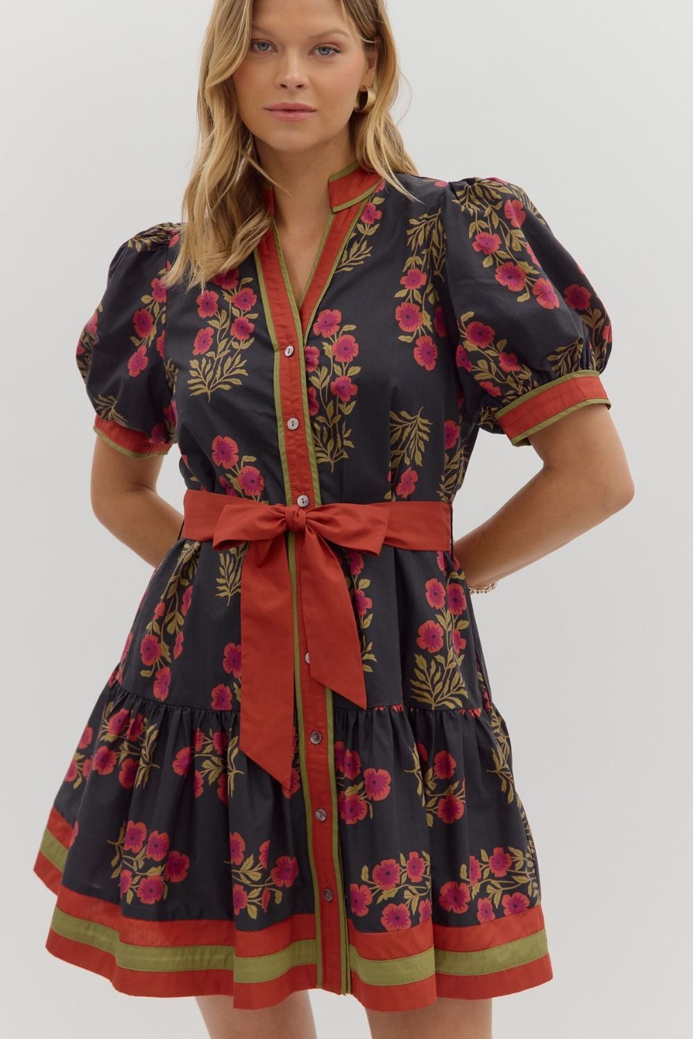 Entro - Black Floral Pattern Ruffle Mini Dress