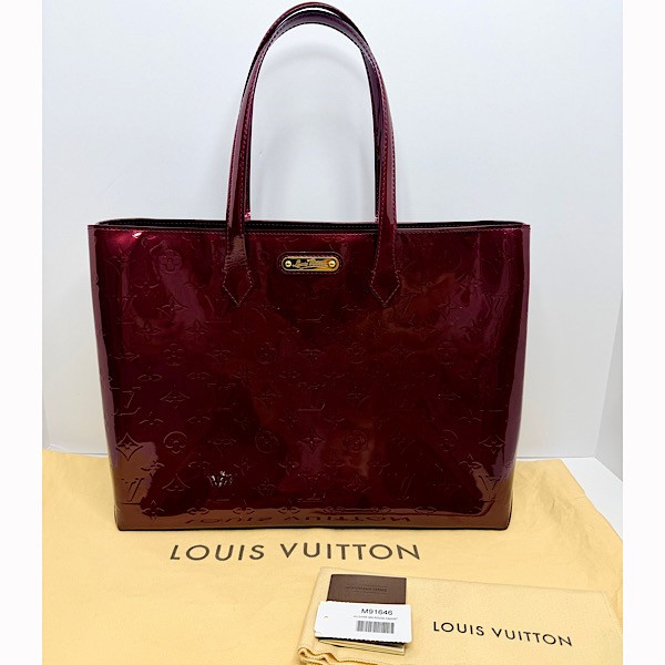 Louis Vuitton ‘Wilshire’ MM Vernis Tote