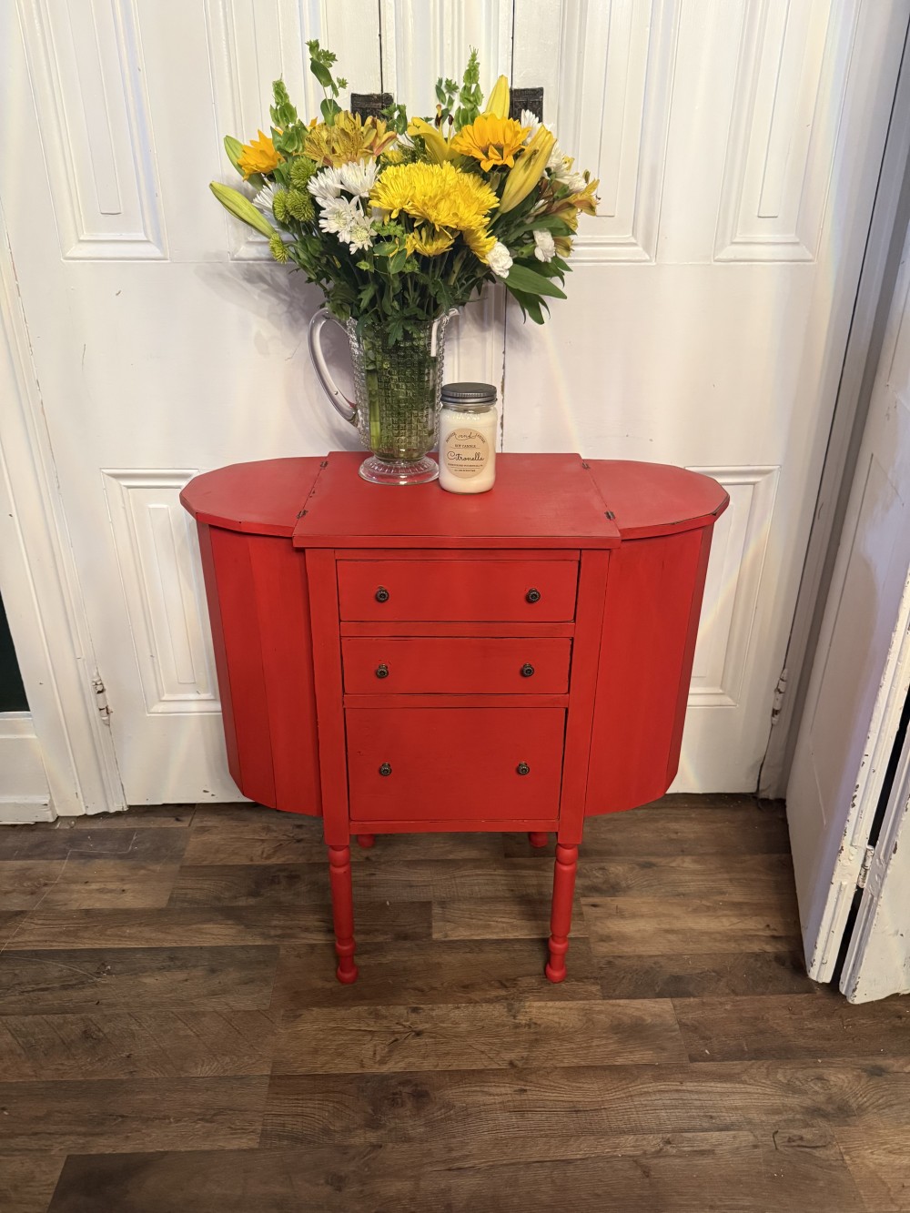 Table Martha Washington Cabinet Tricycle