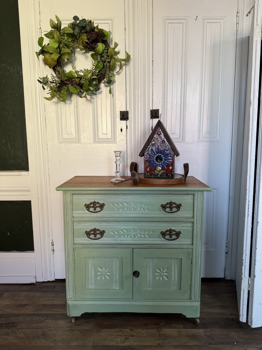 Washstand Butter Press Luckett's Green w/ raw top