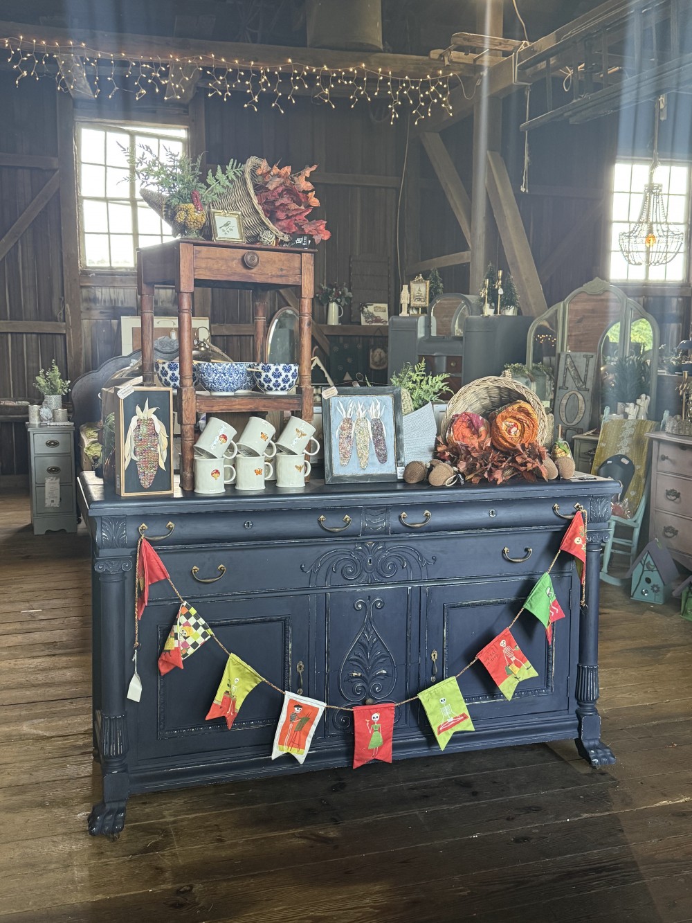 Buffet / Sideboard Oxford Navy paint w/ clear wax