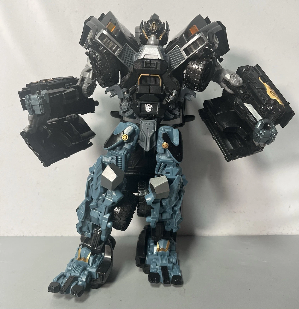 Transformers Iron Hide Dark of The Moon Leader Class Action Figure Hasbro