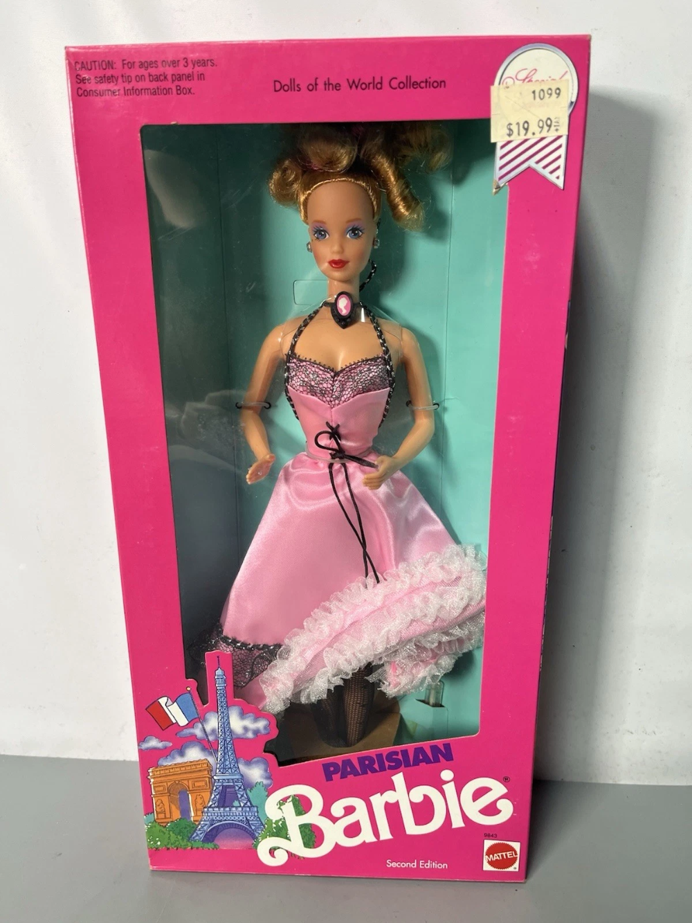 TNT Collectibles Show | Barbie | 0008PH