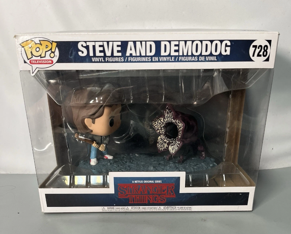 Funko Pop Moments Stranger Things Steve and Demodog 728