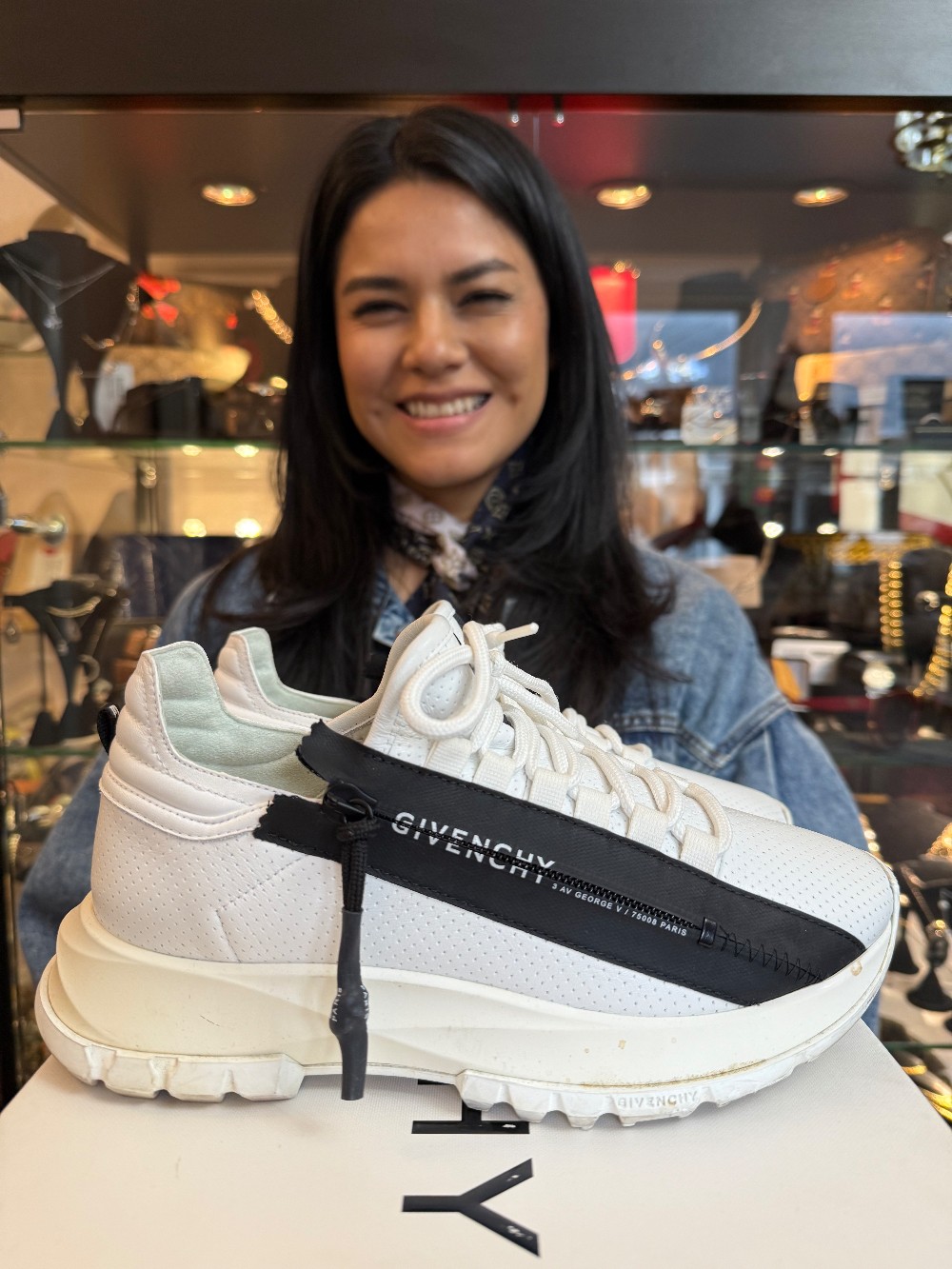 GIVENCHY - Size 36.5