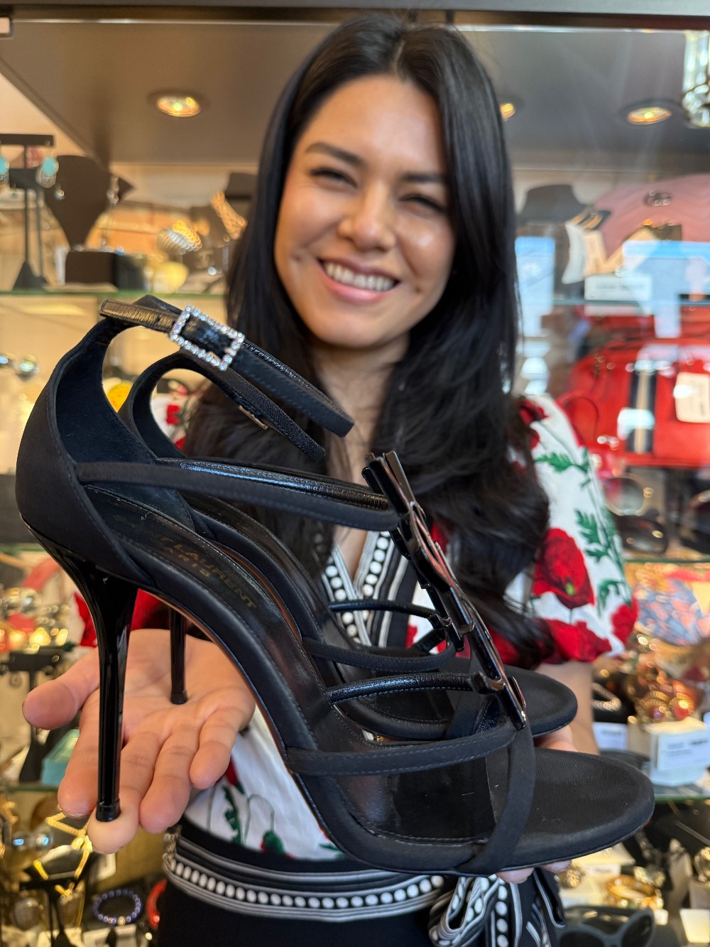 YVES SAINT LAURENT - Size 38