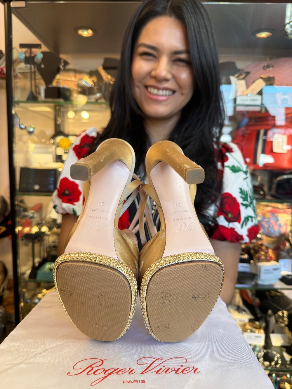 ROGER VIVIER - Size 37