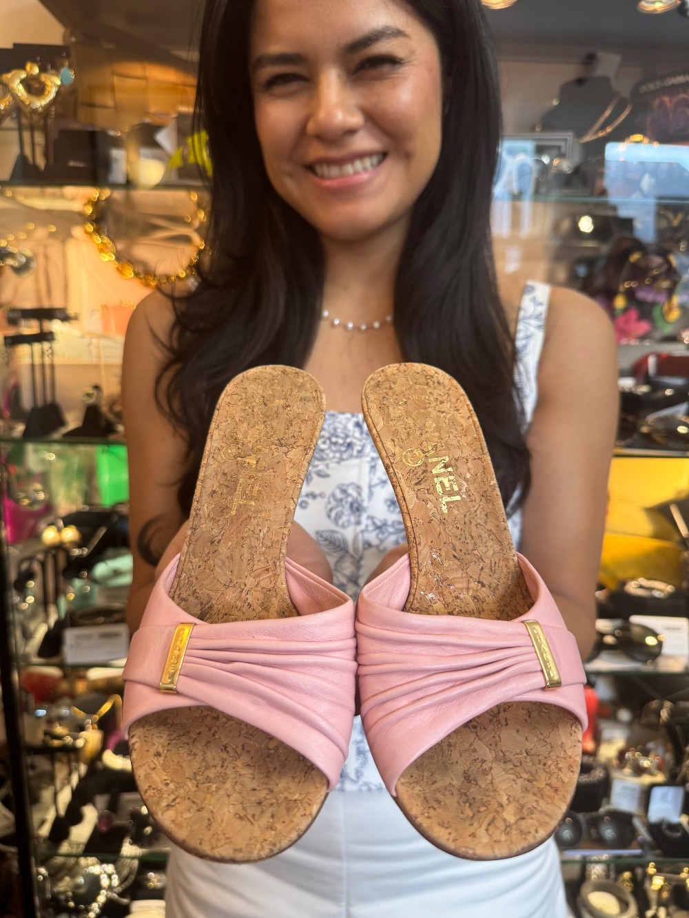 CHANEL - Size 35.5