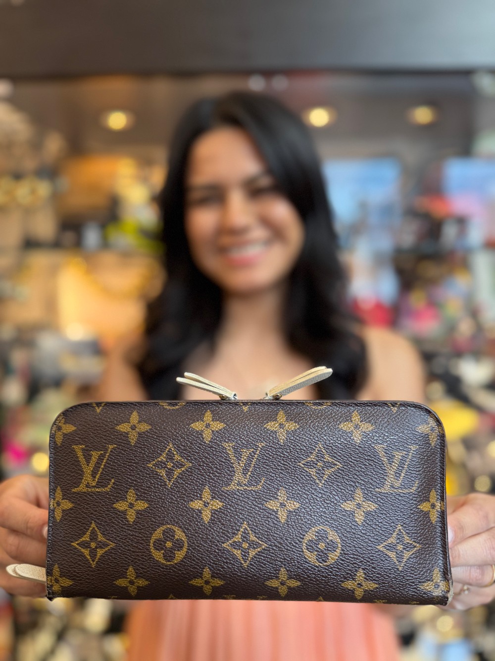 LOUIS VUITTON