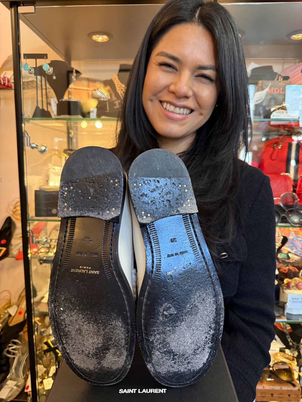 YVES SAINT LAURENT - Size 39