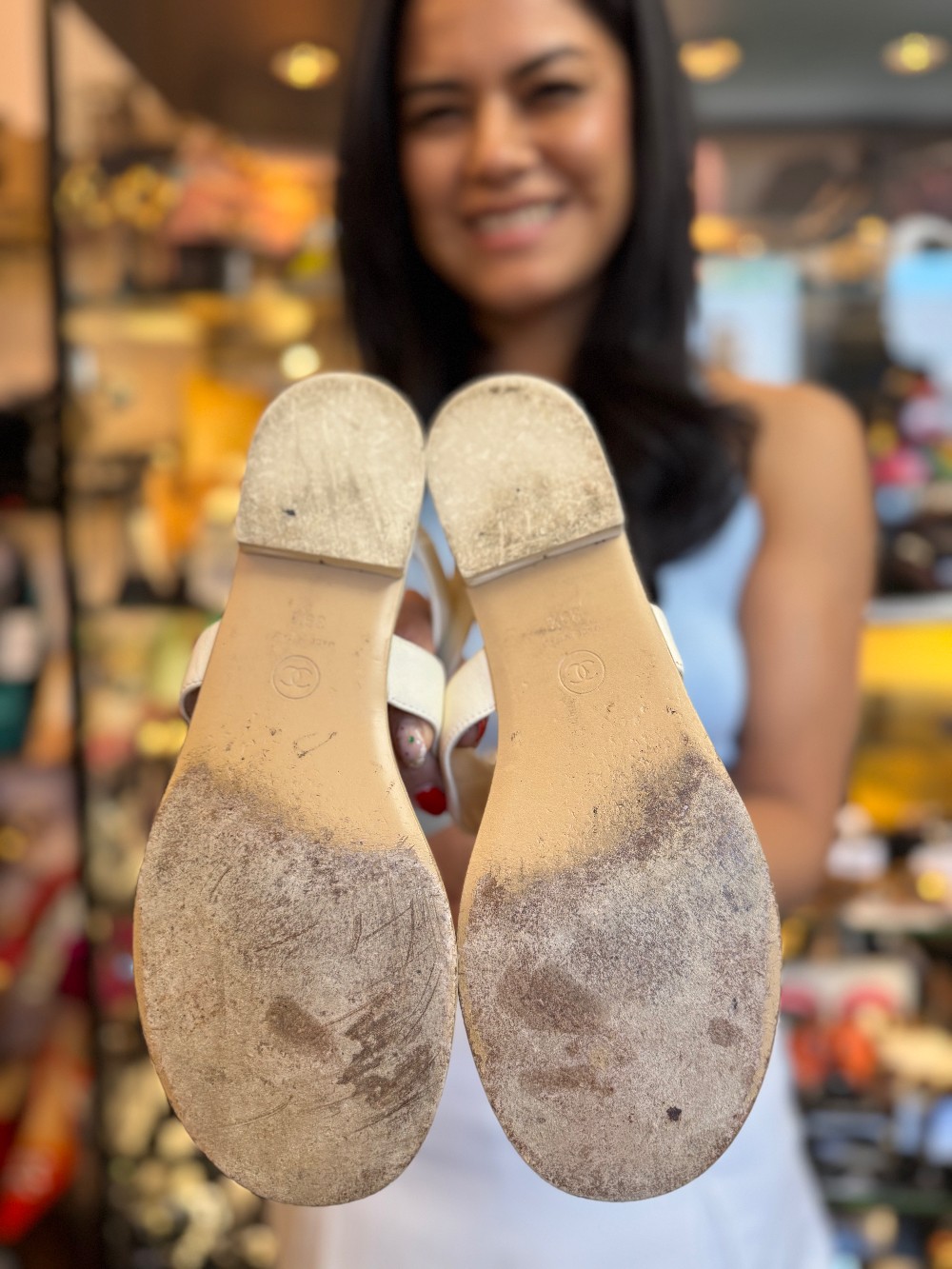 CHANEL - Size 39.5