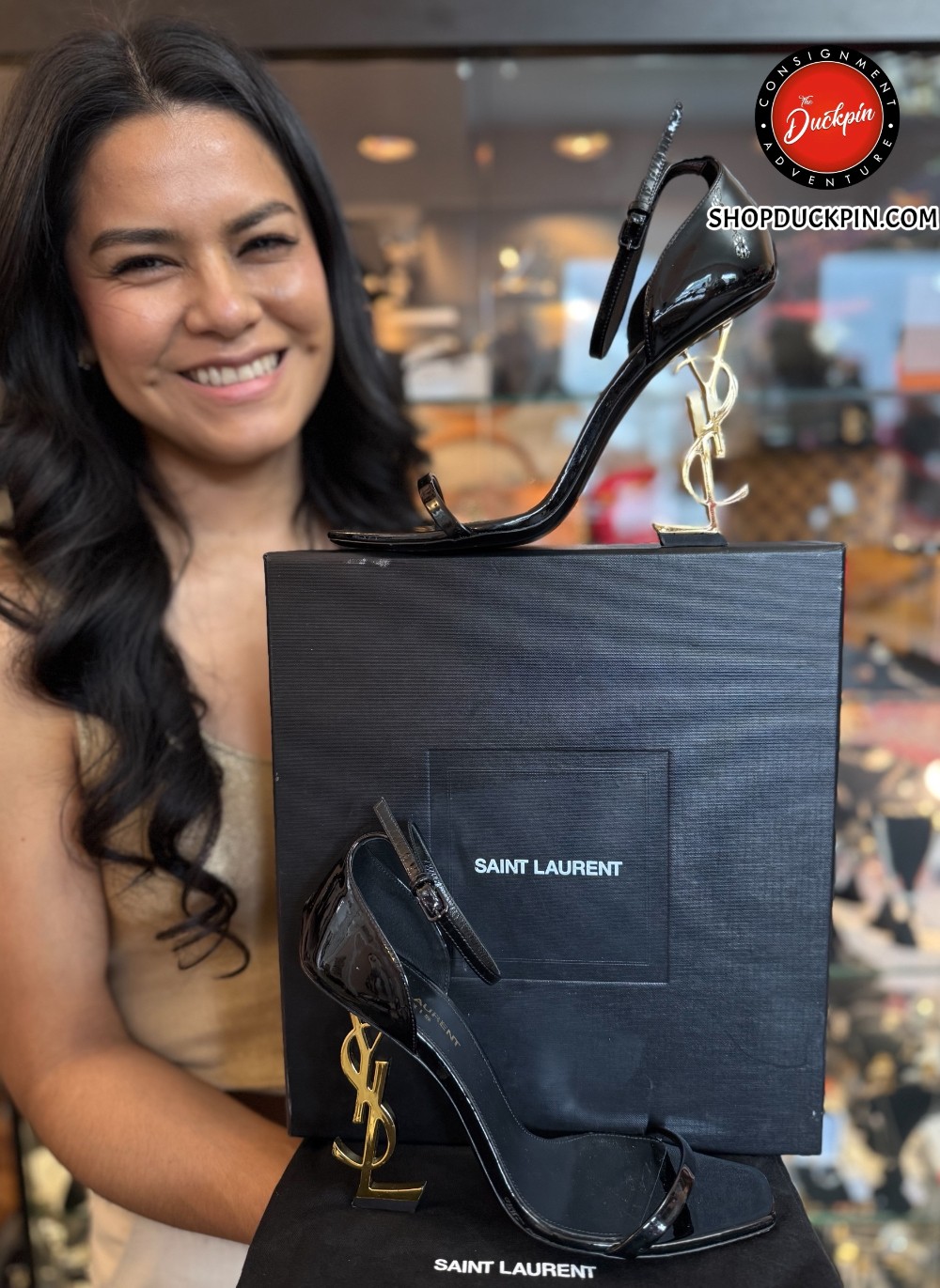 YVES SAINT LAURENT - Size 38.5