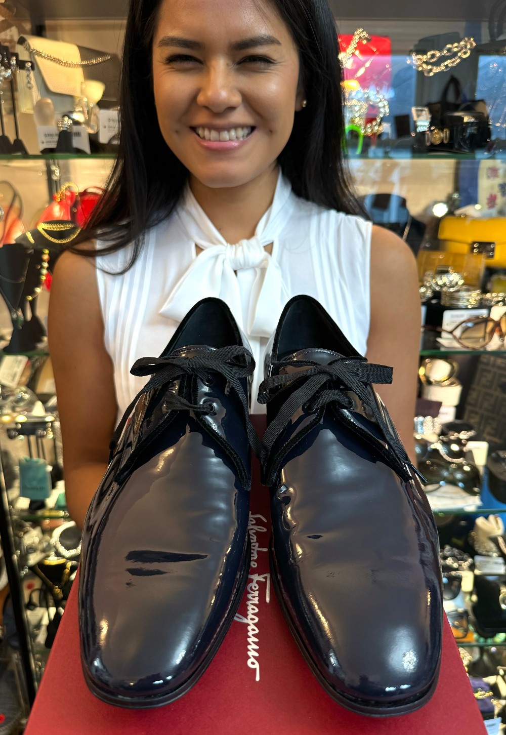 SALVATORE FERRAGAMO - MEN'S Size 12 (LADIES 13.5)