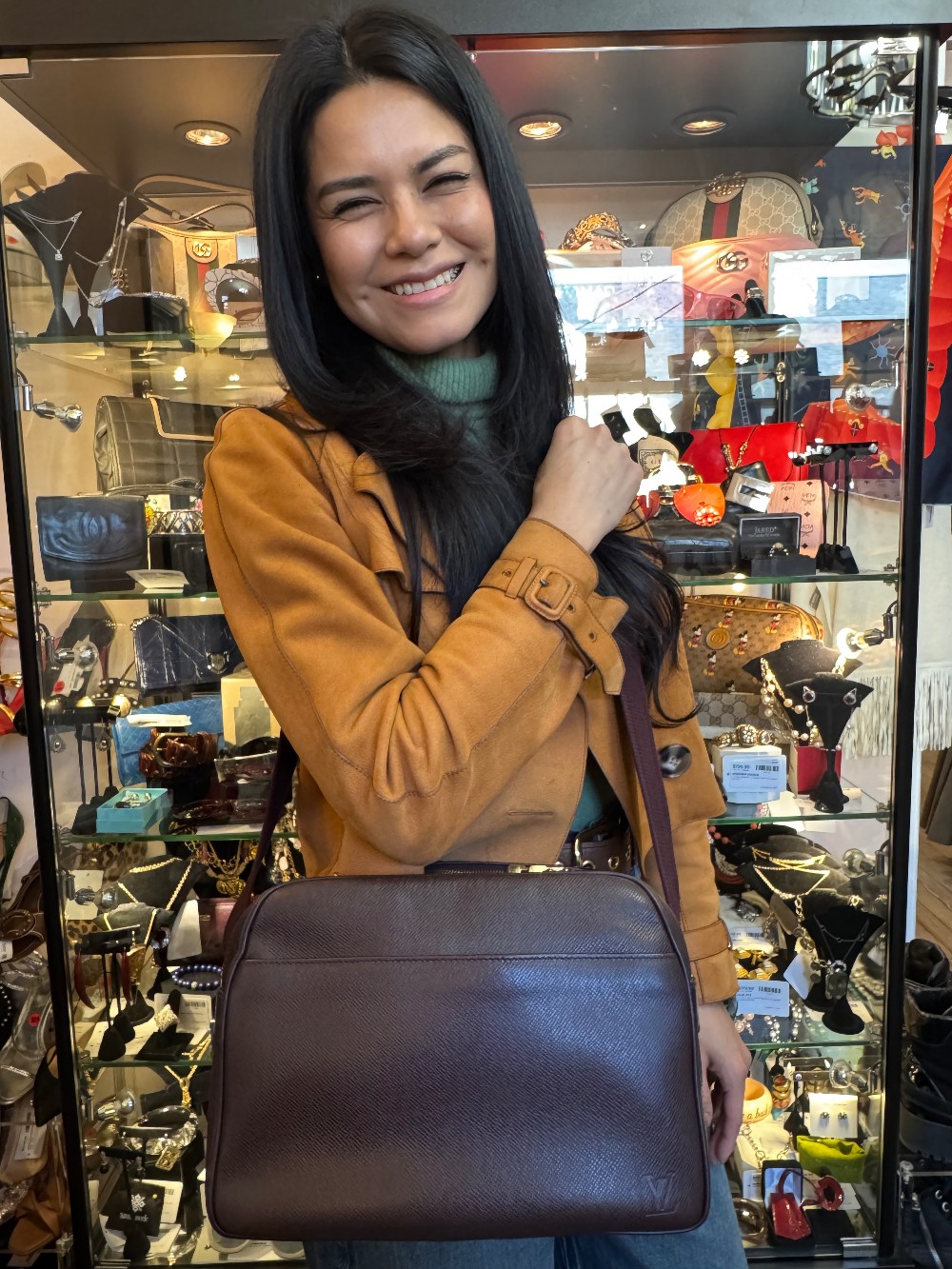 LOUIS VUITTON