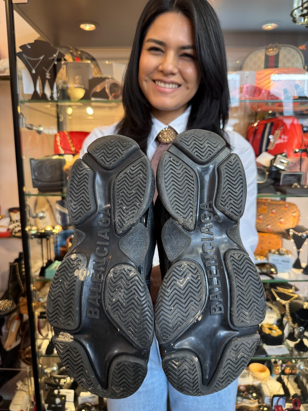 BALENCIAGA - Size 40