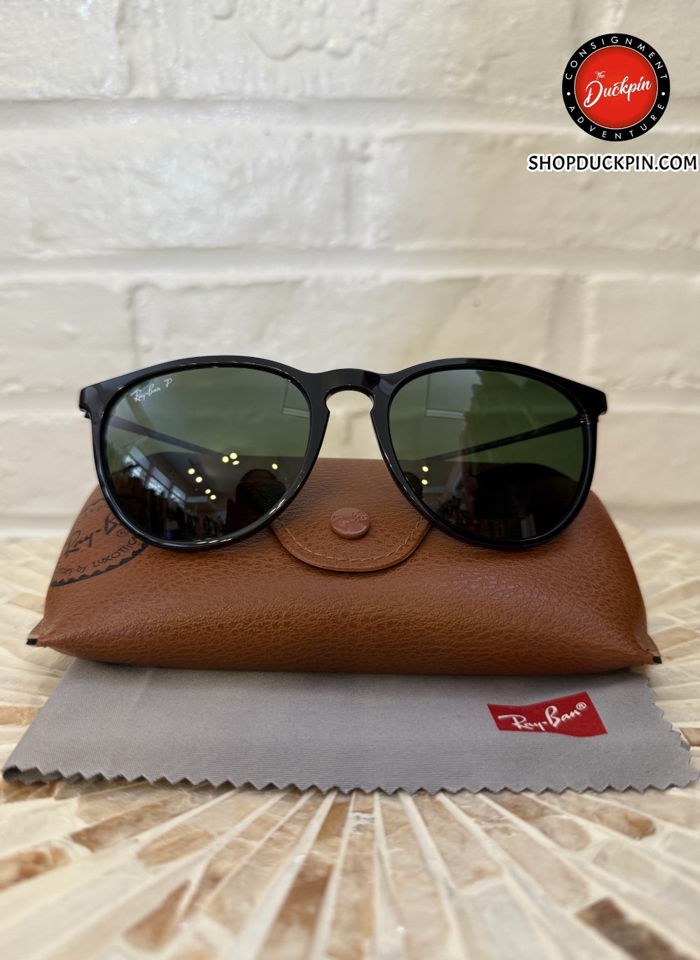 RAY-BAN