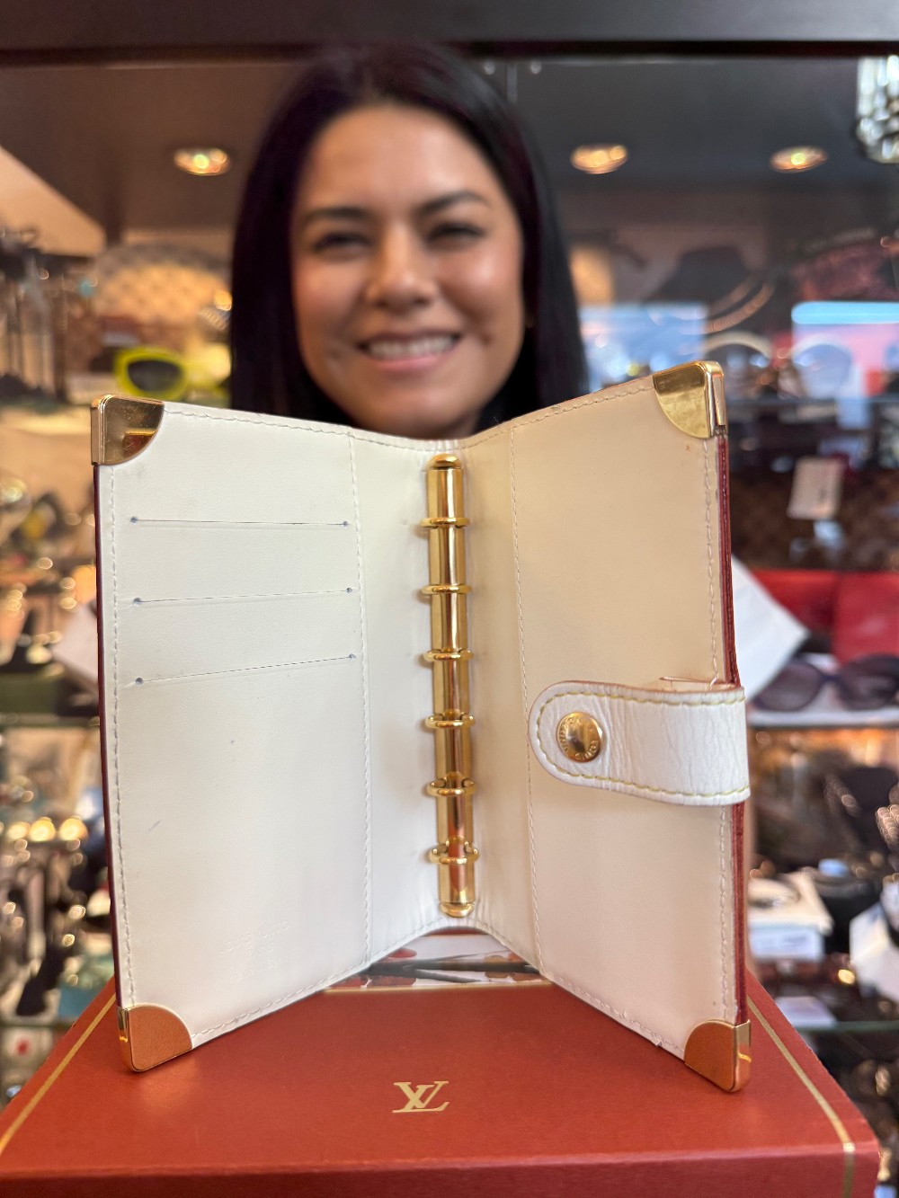LOUIS VUITTON