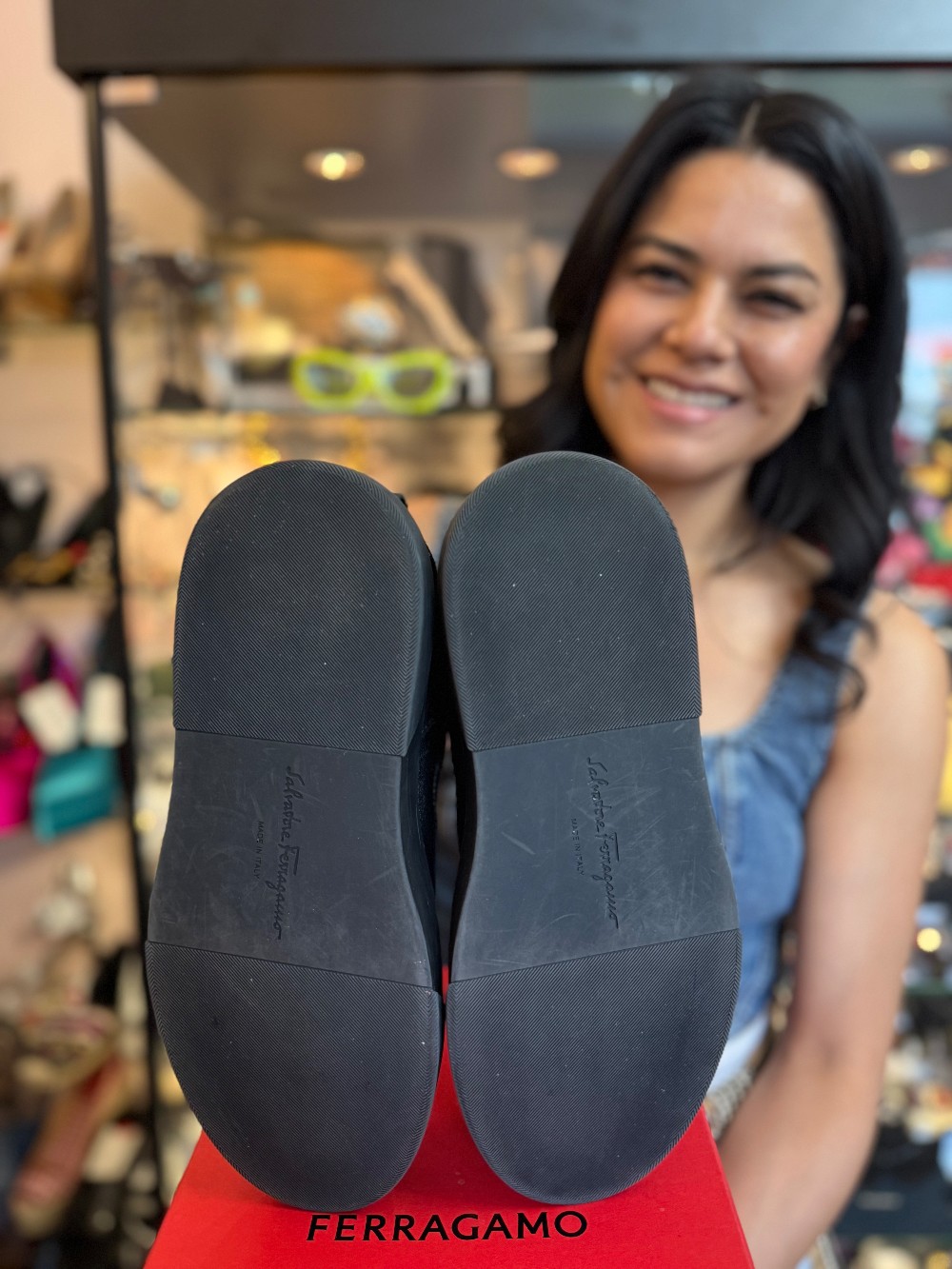 FERRAGAMO - Size 8