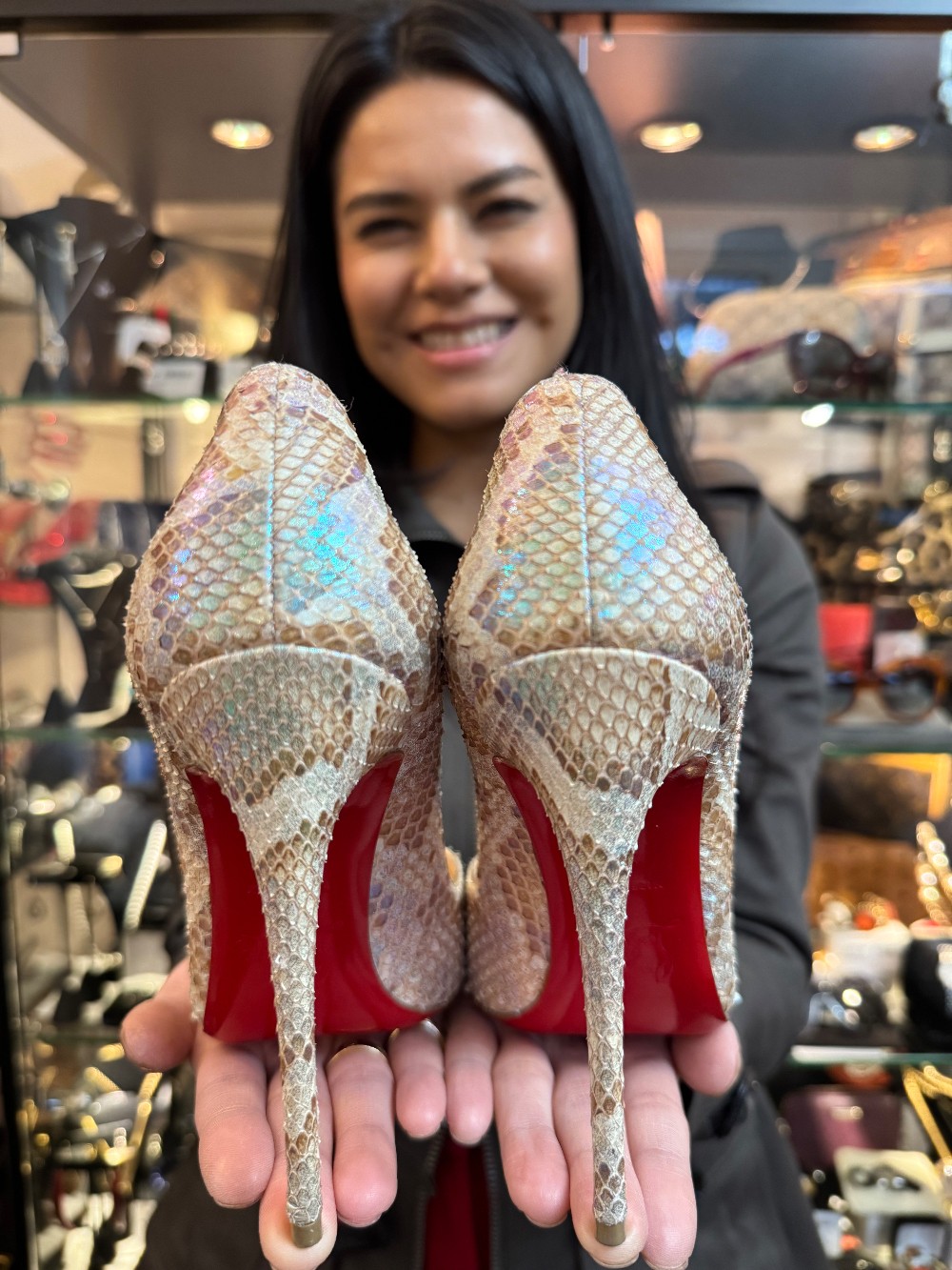 CHRISTIAN LOUBOUTIN - Size 37