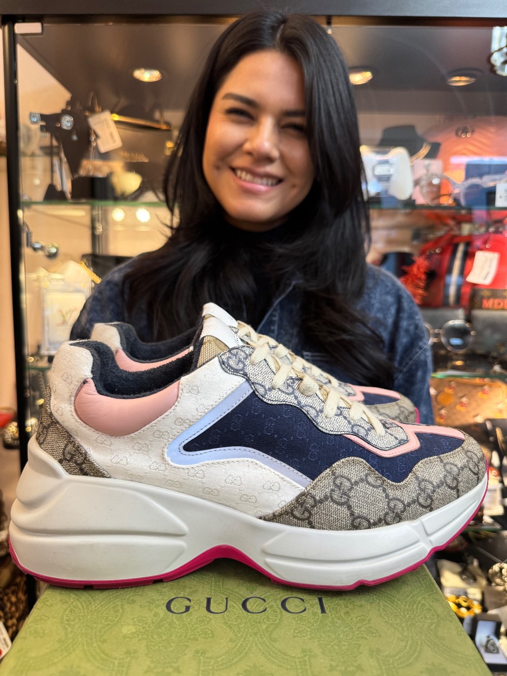 GUCCI - Size 40