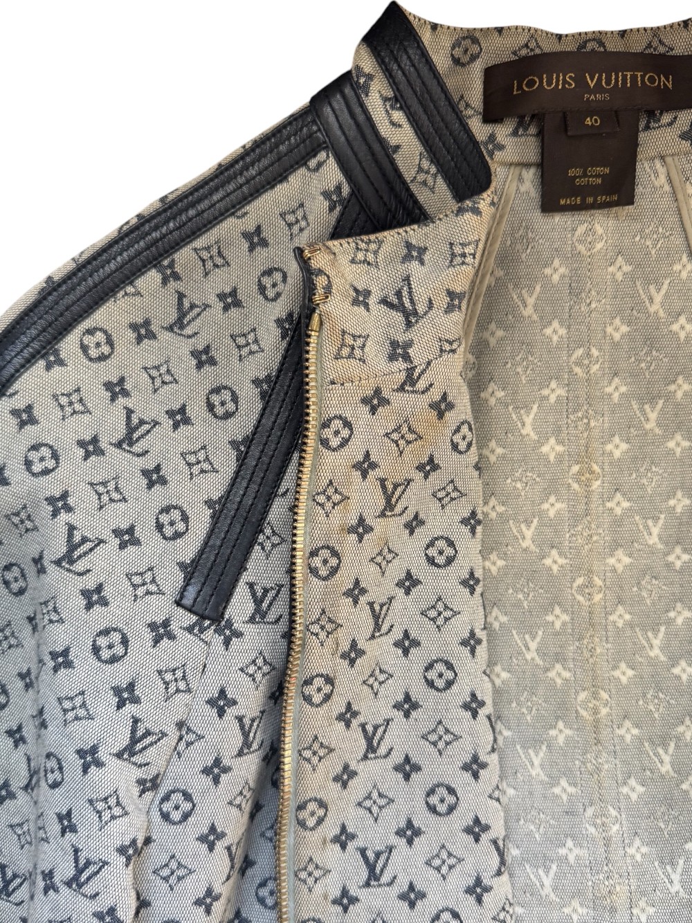 LOUIS VUITTON - Size 40