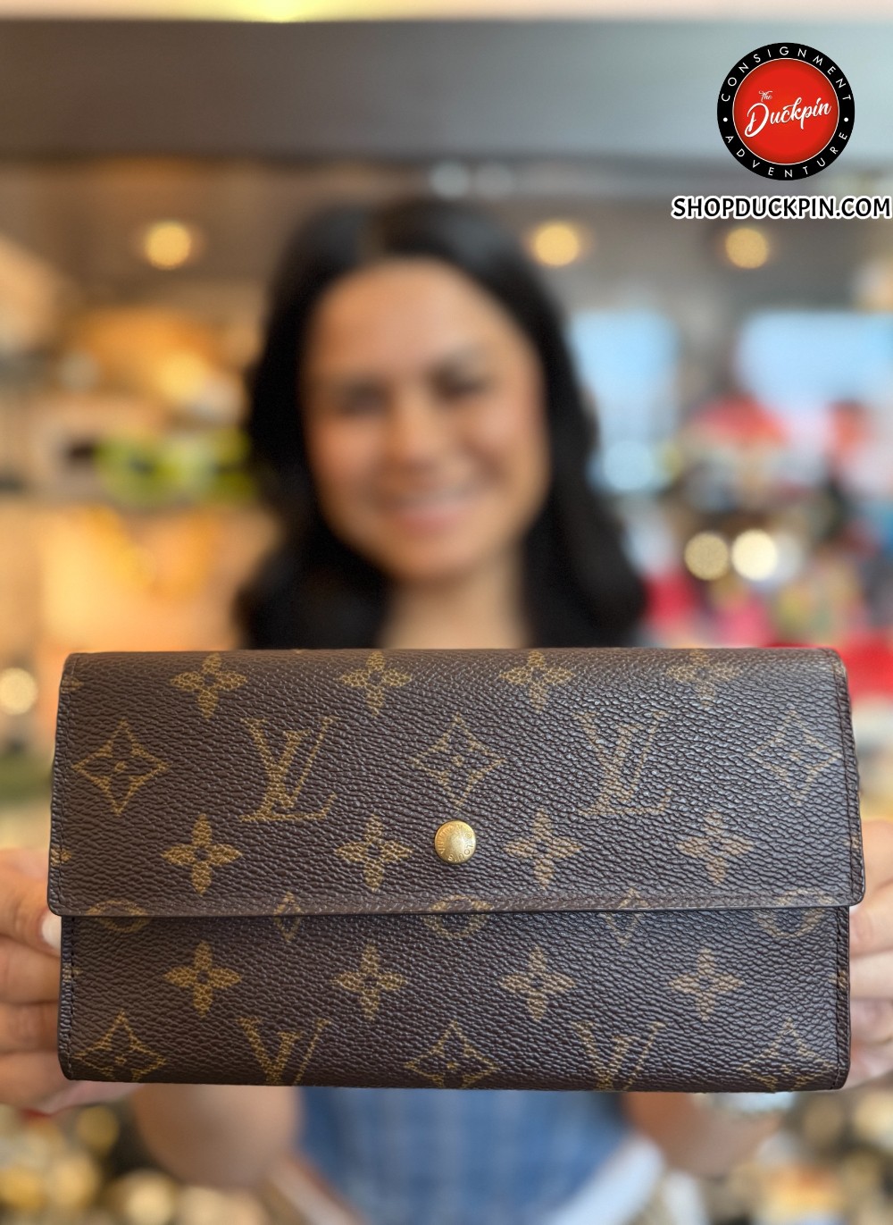 LOUIS VUITTON