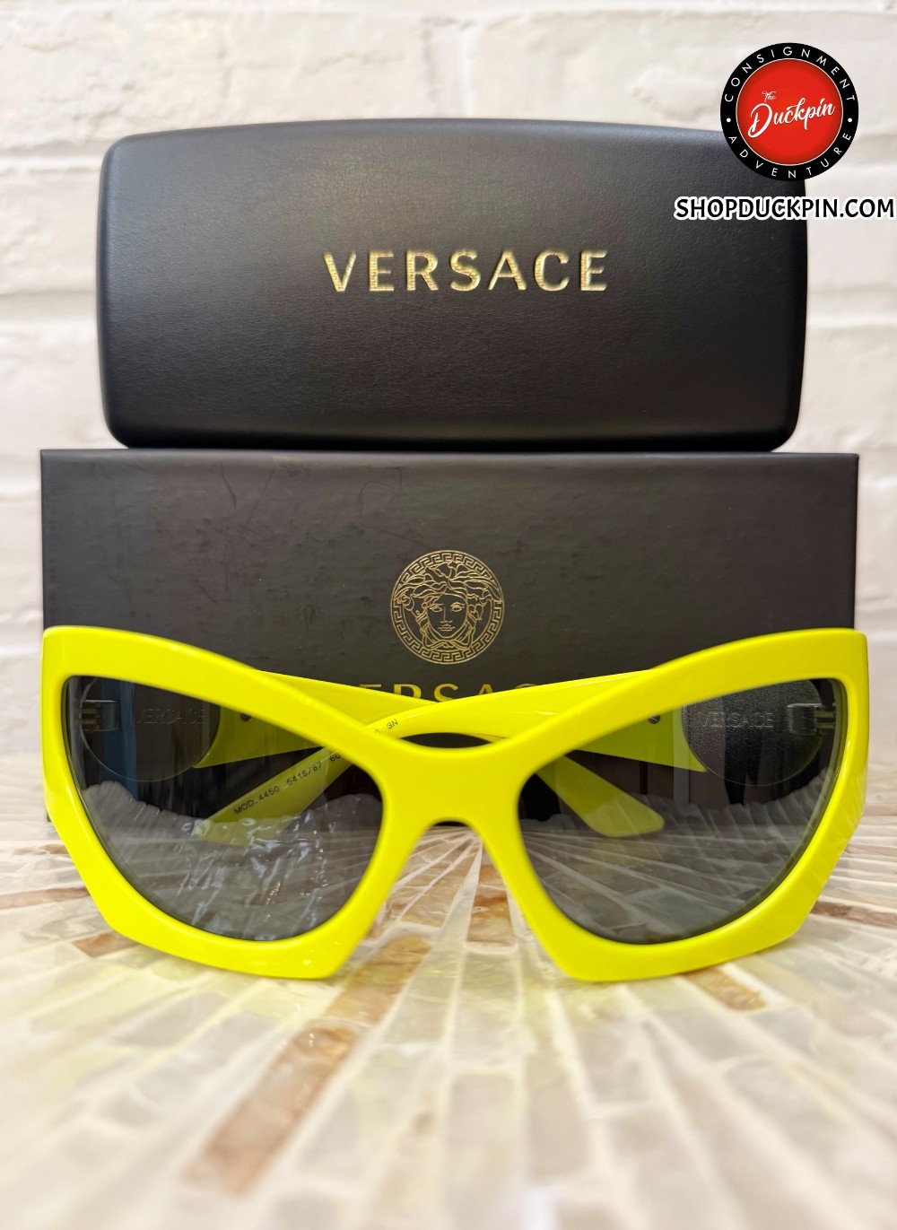 VERSACE