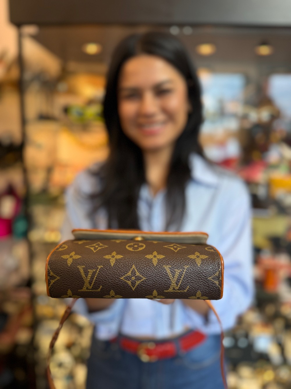LOUIS VUITTON