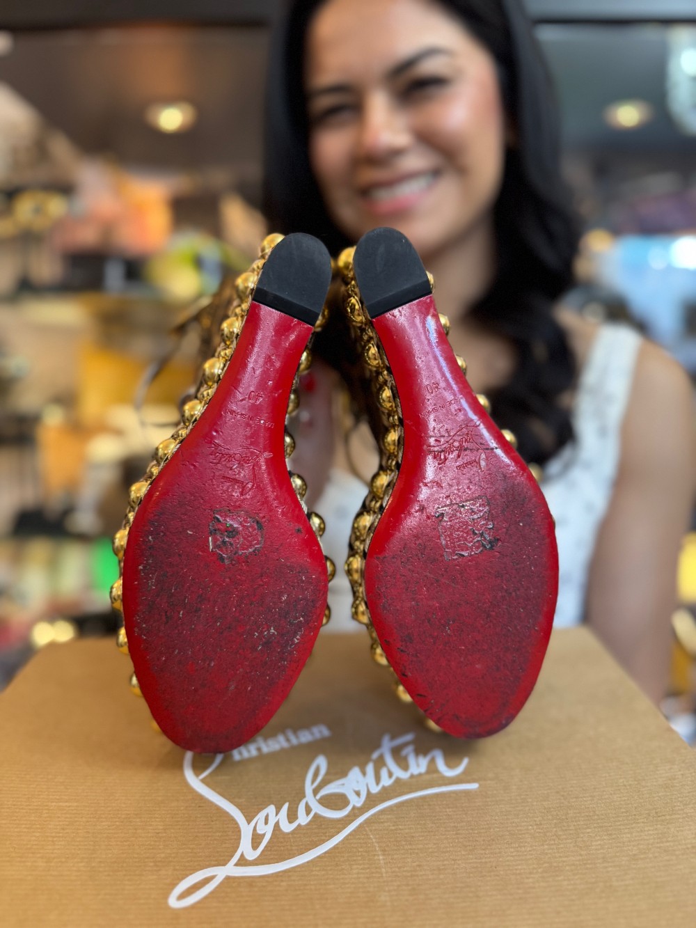 CHRISTIAN LOUBOUTIN - Size 40