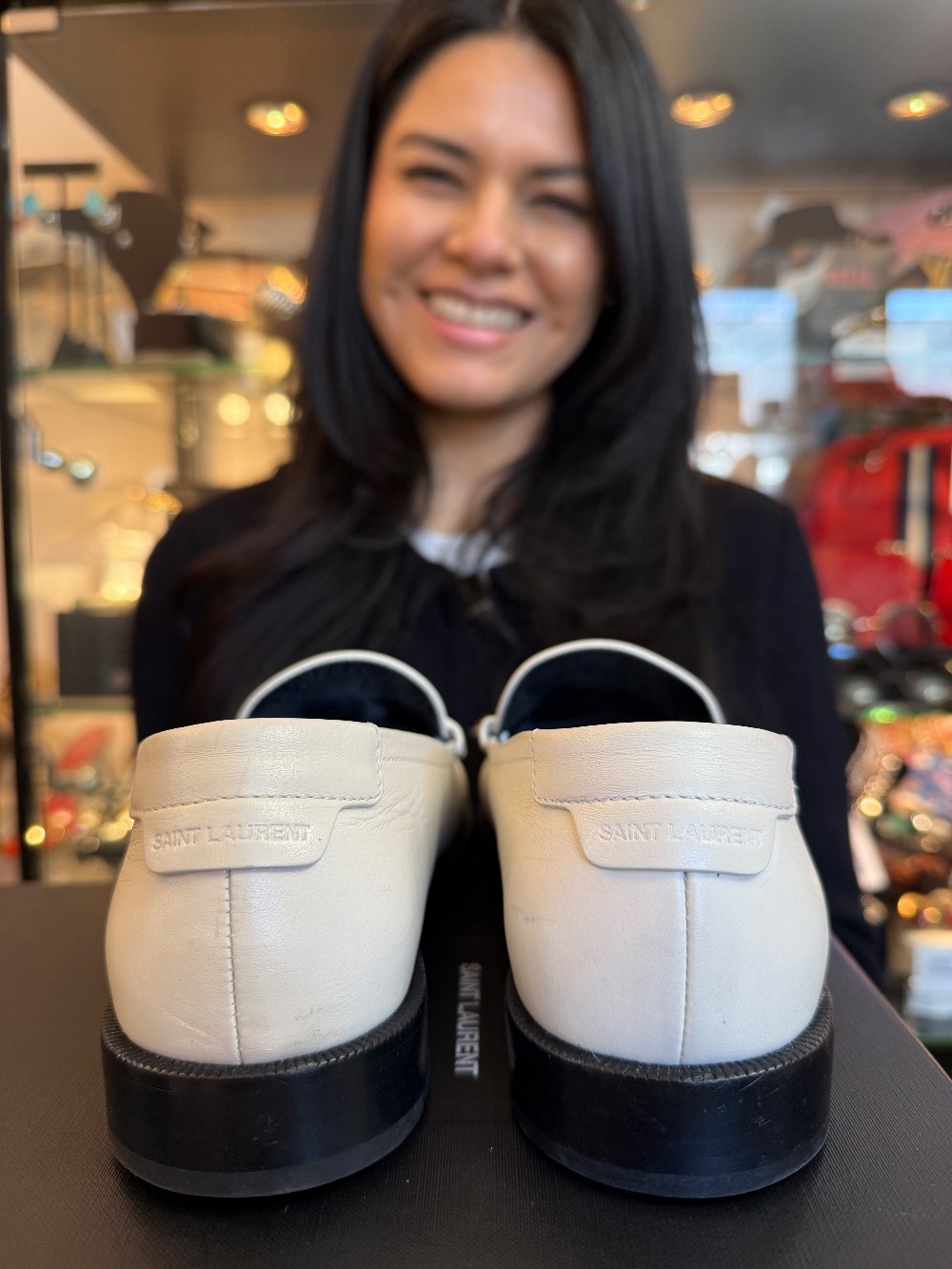 YVES SAINT LAURENT - Size 39