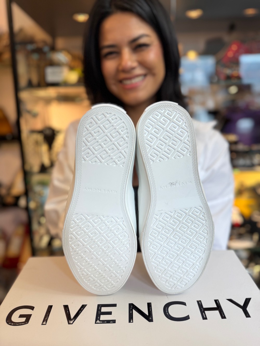 GIVENCHY - Size 36.5