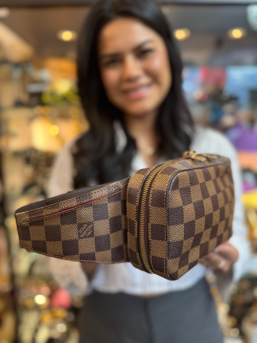 LOUIS VUITTON