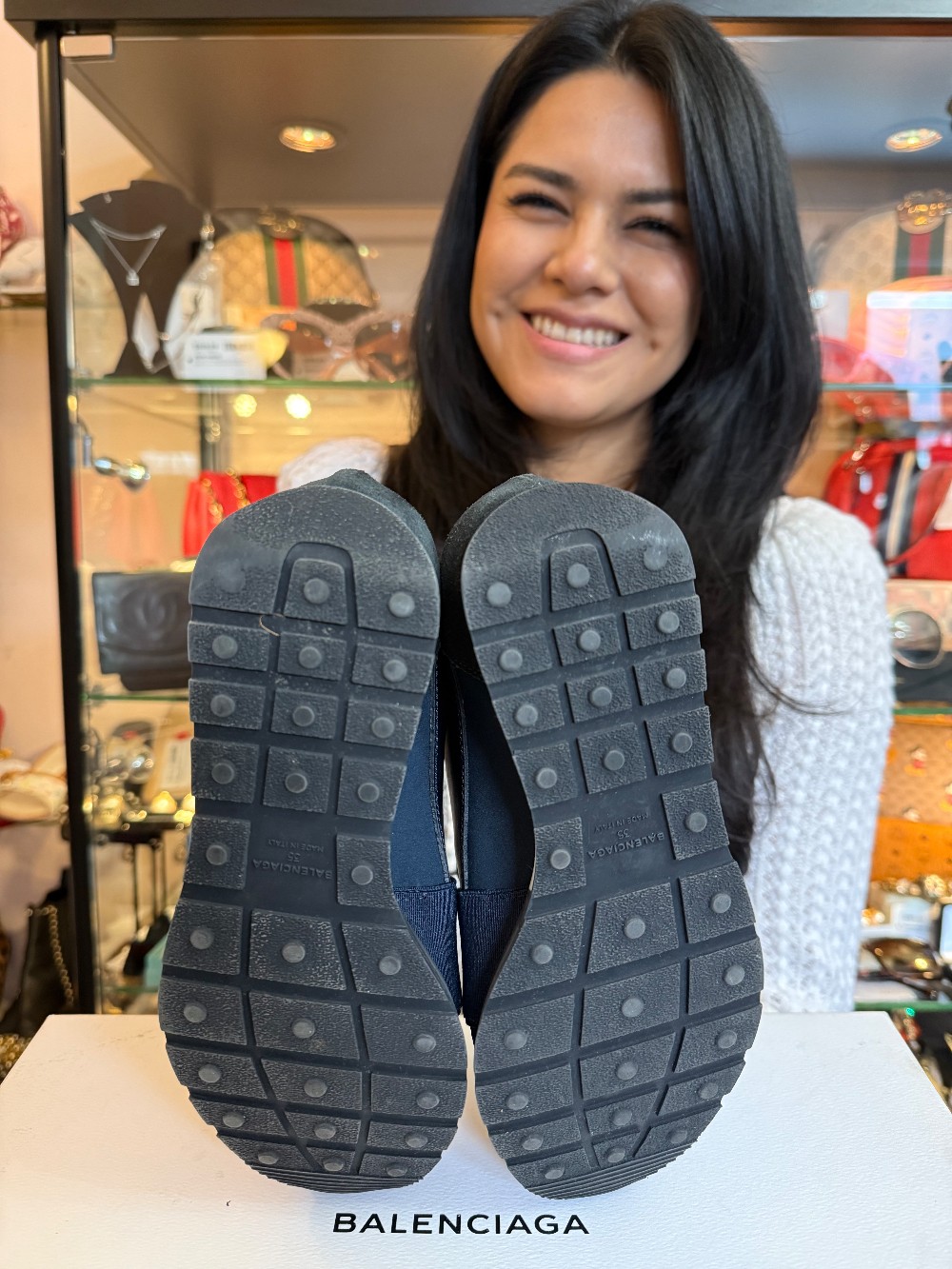 BALENCIAGA - Size 35