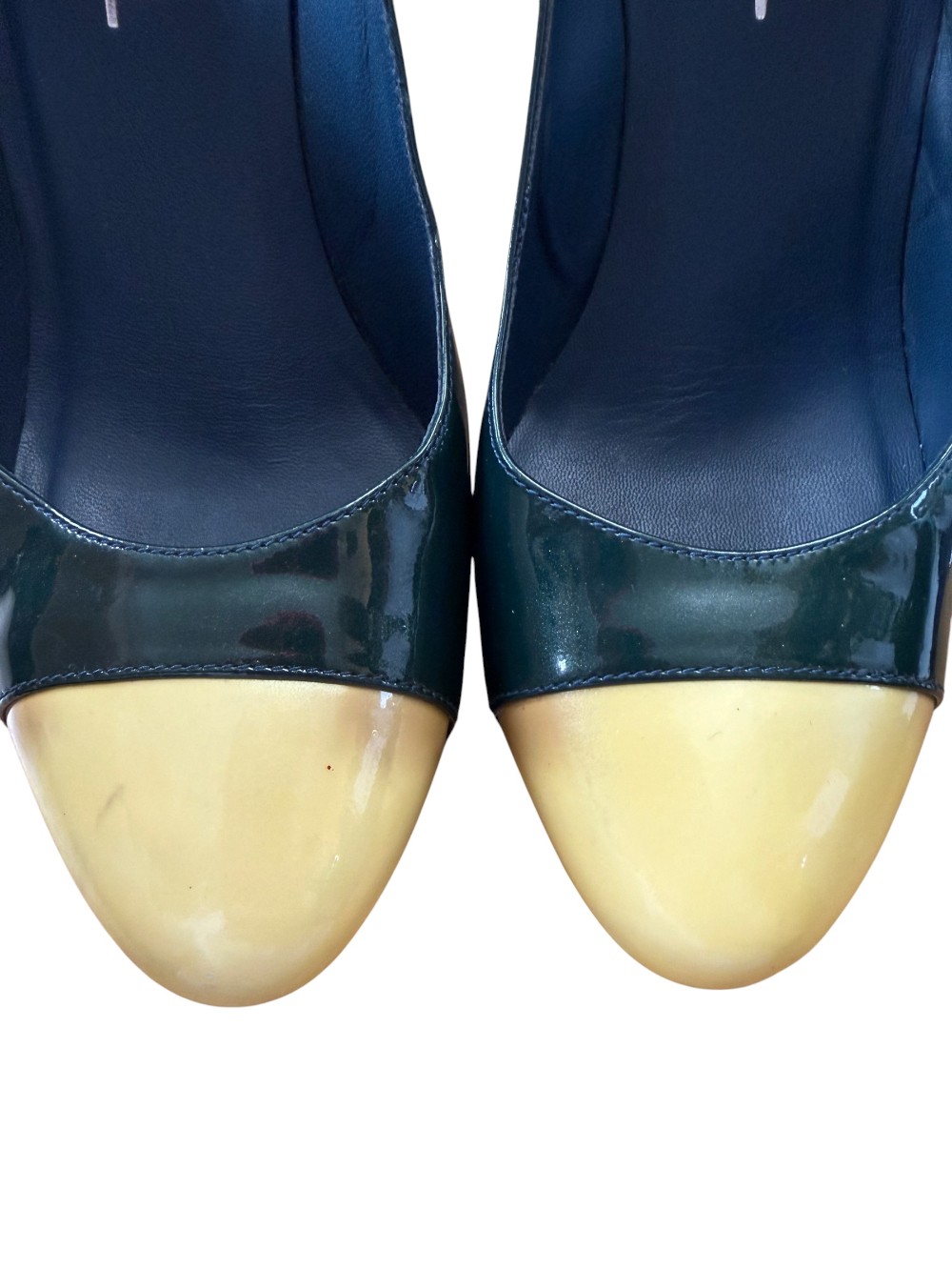 CHANEL - Size 38.5