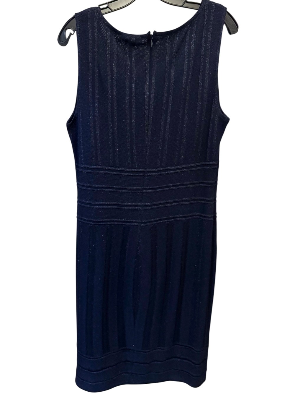 ST JOHN - Size 10
