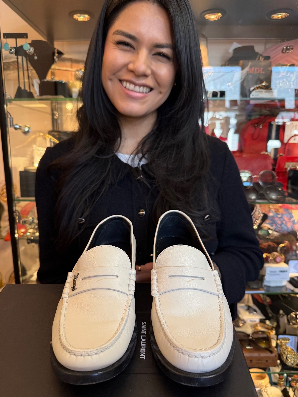 YVES SAINT LAURENT - Size 39