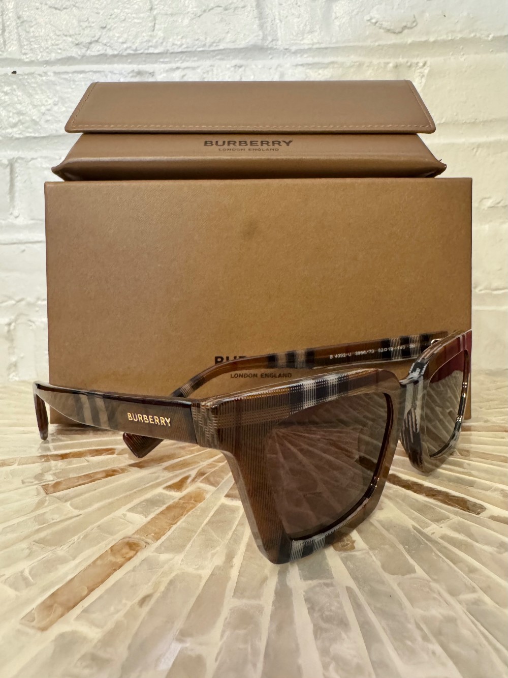 BURBERRY