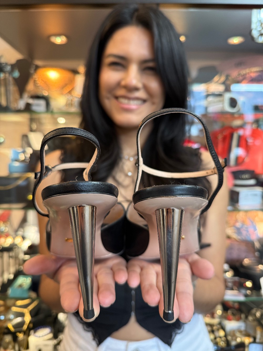 GUCCI - Size 40.5