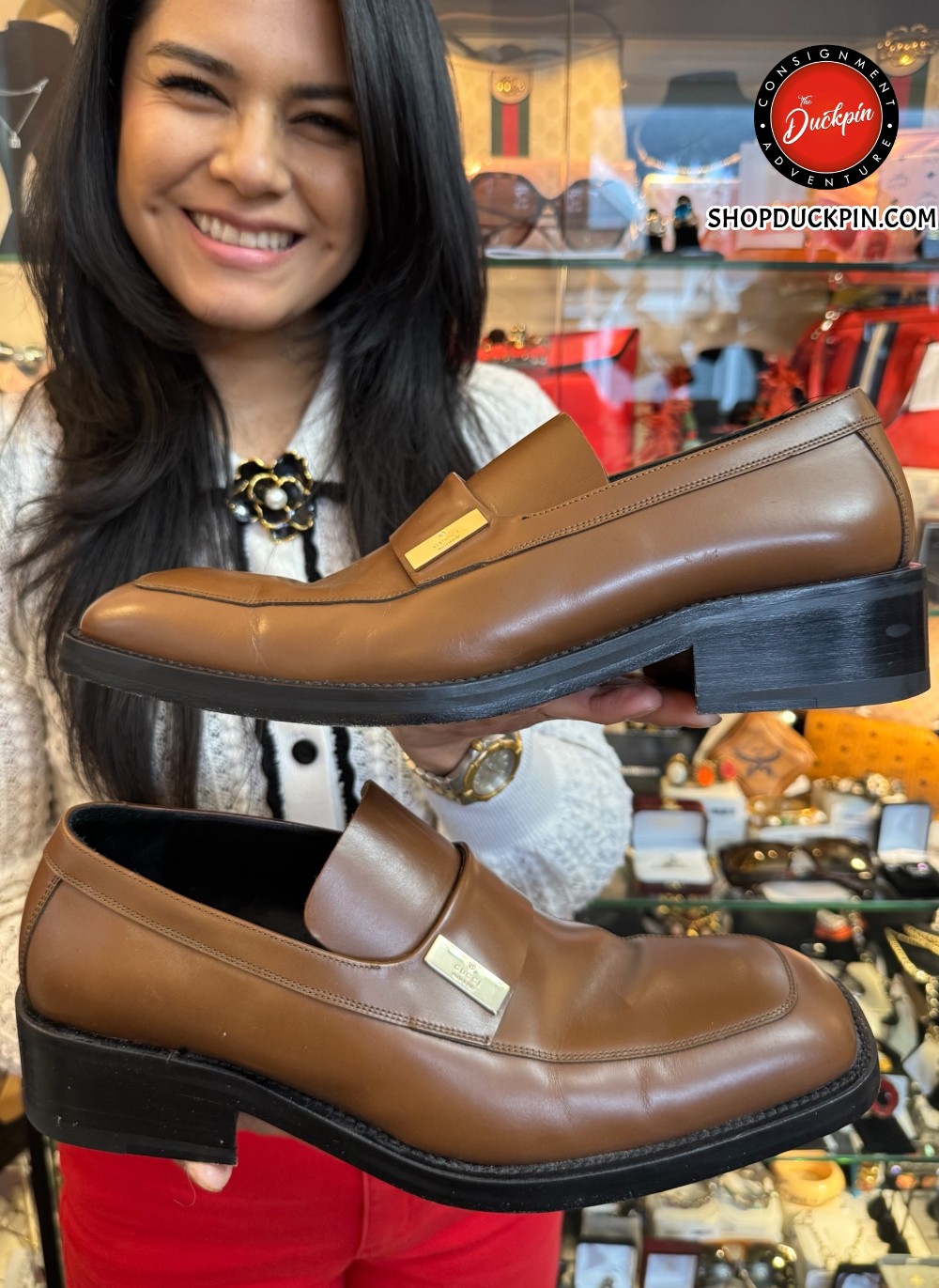 GUCCI - Size 9E - (MENS' 10 / FITS LADIES @ 11.5)