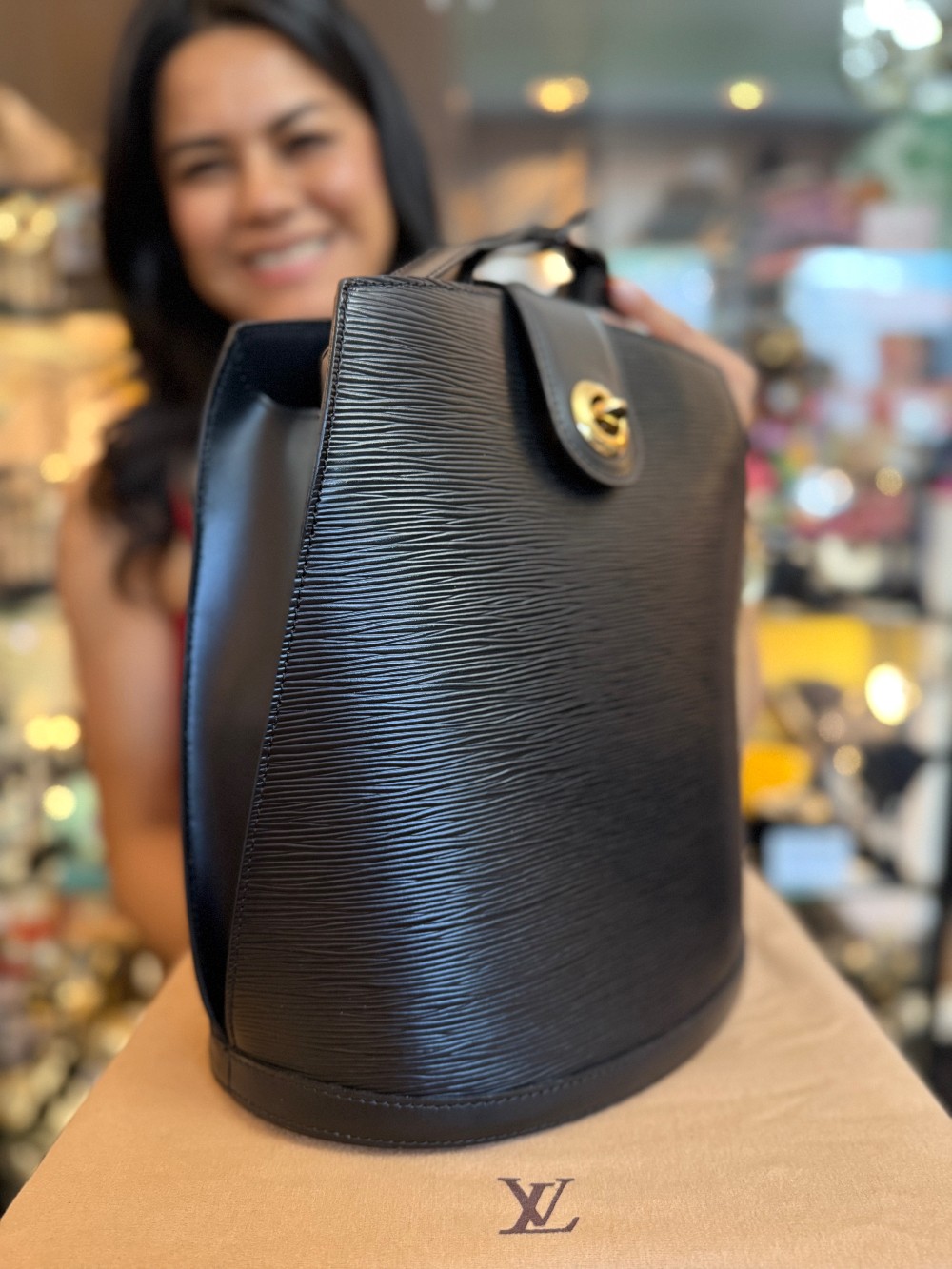 LOUIS VUITTON