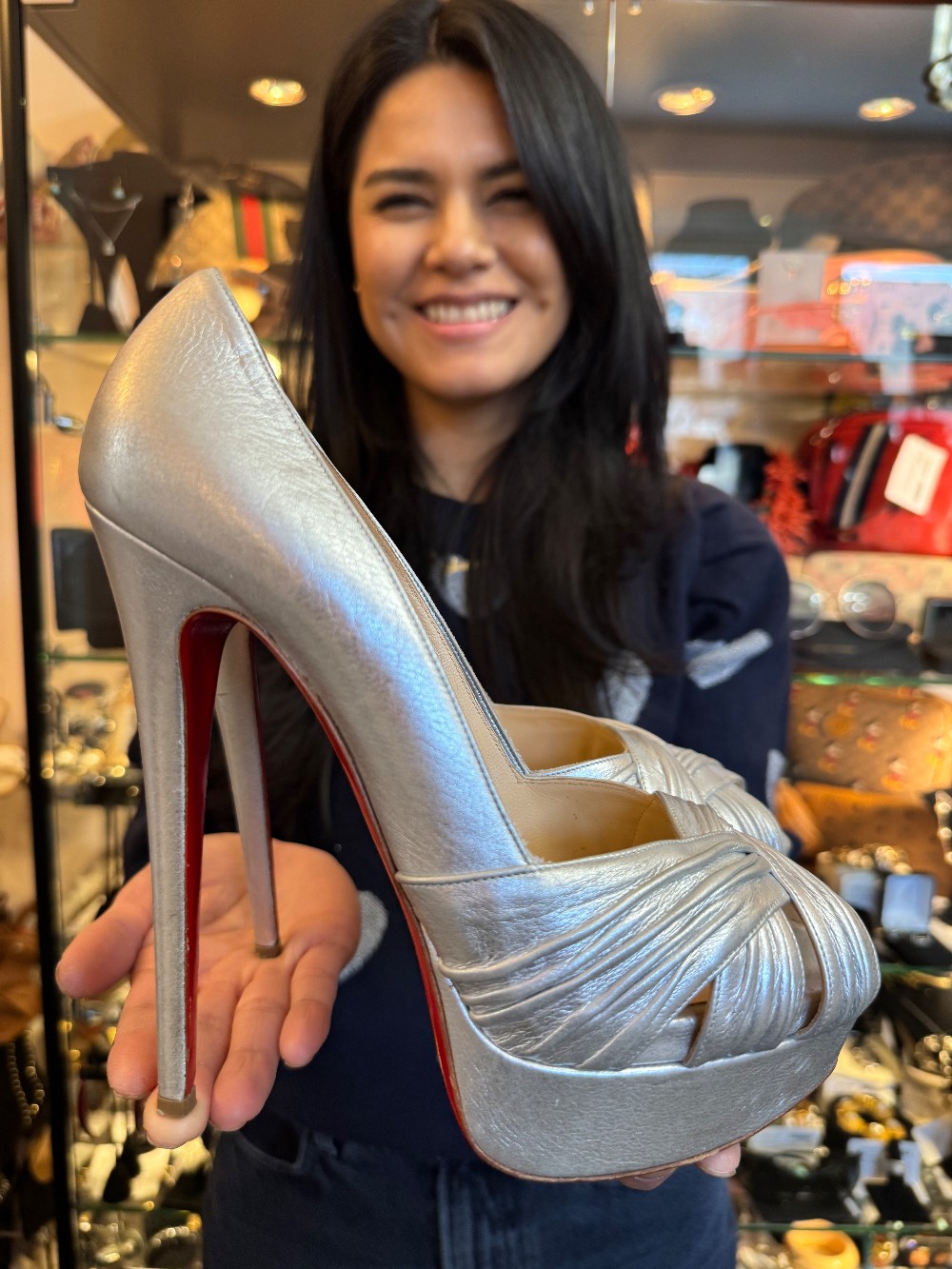 CHRISTIAN LOUBOUTIN - Size 39