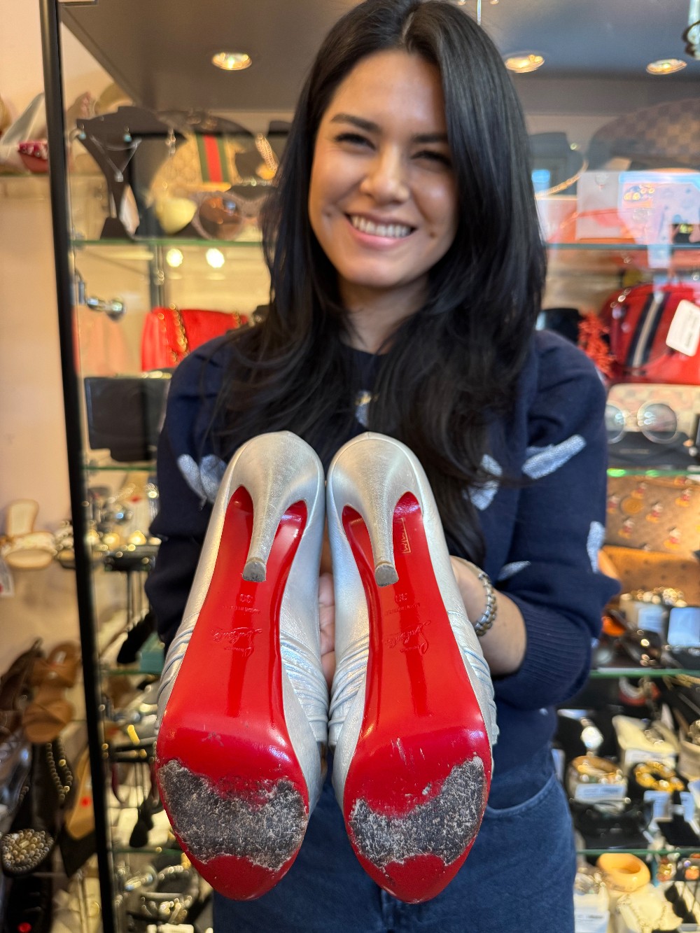 CHRISTIAN LOUBOUTIN - Size 39