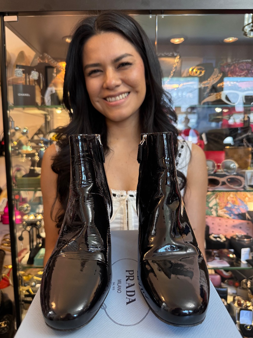PRADA - Size 37