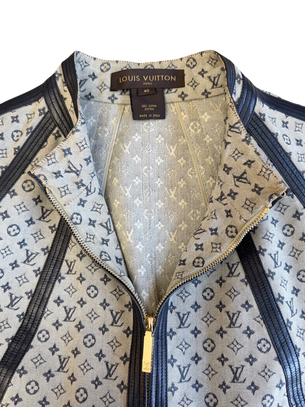 LOUIS VUITTON - Size 40