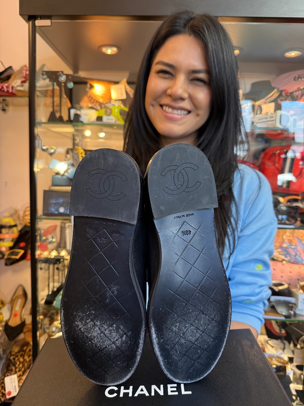 CHANEL - Size 40.5
