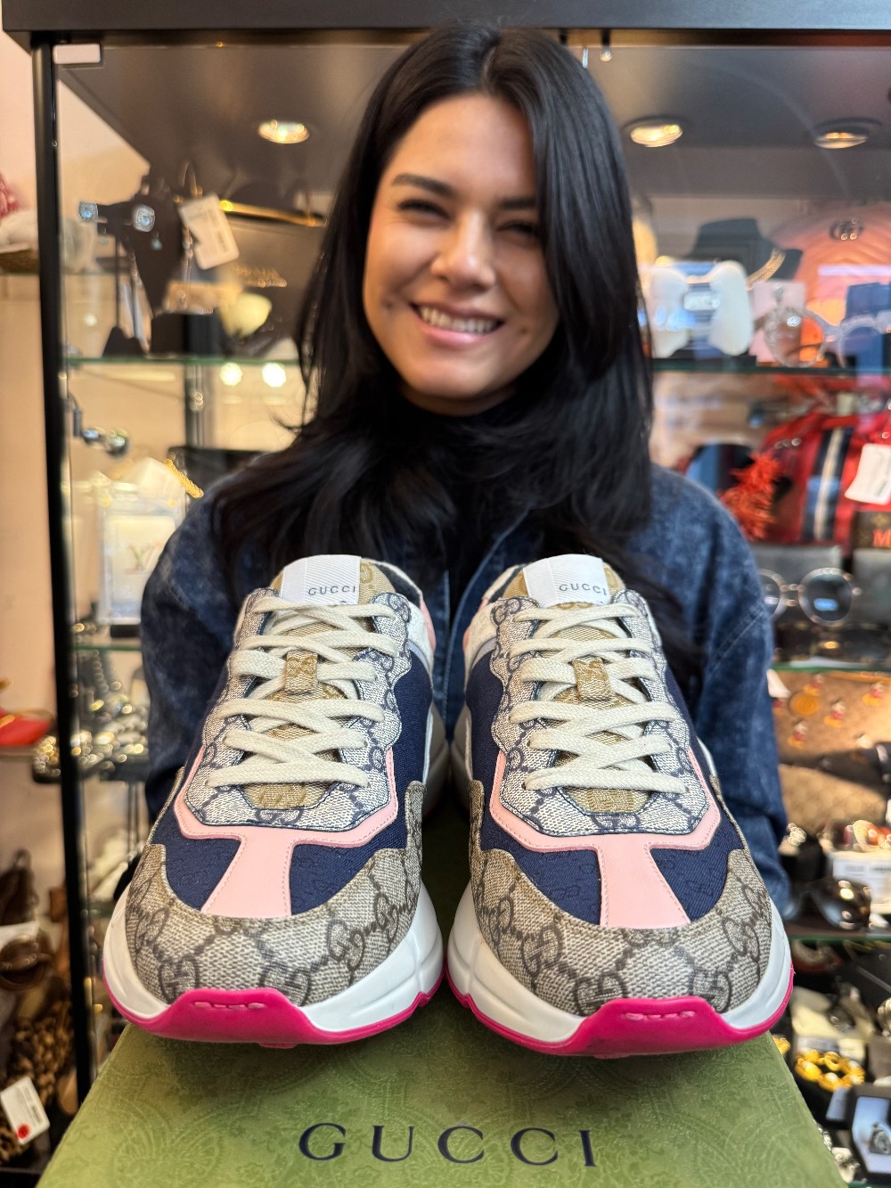 GUCCI - Size 40